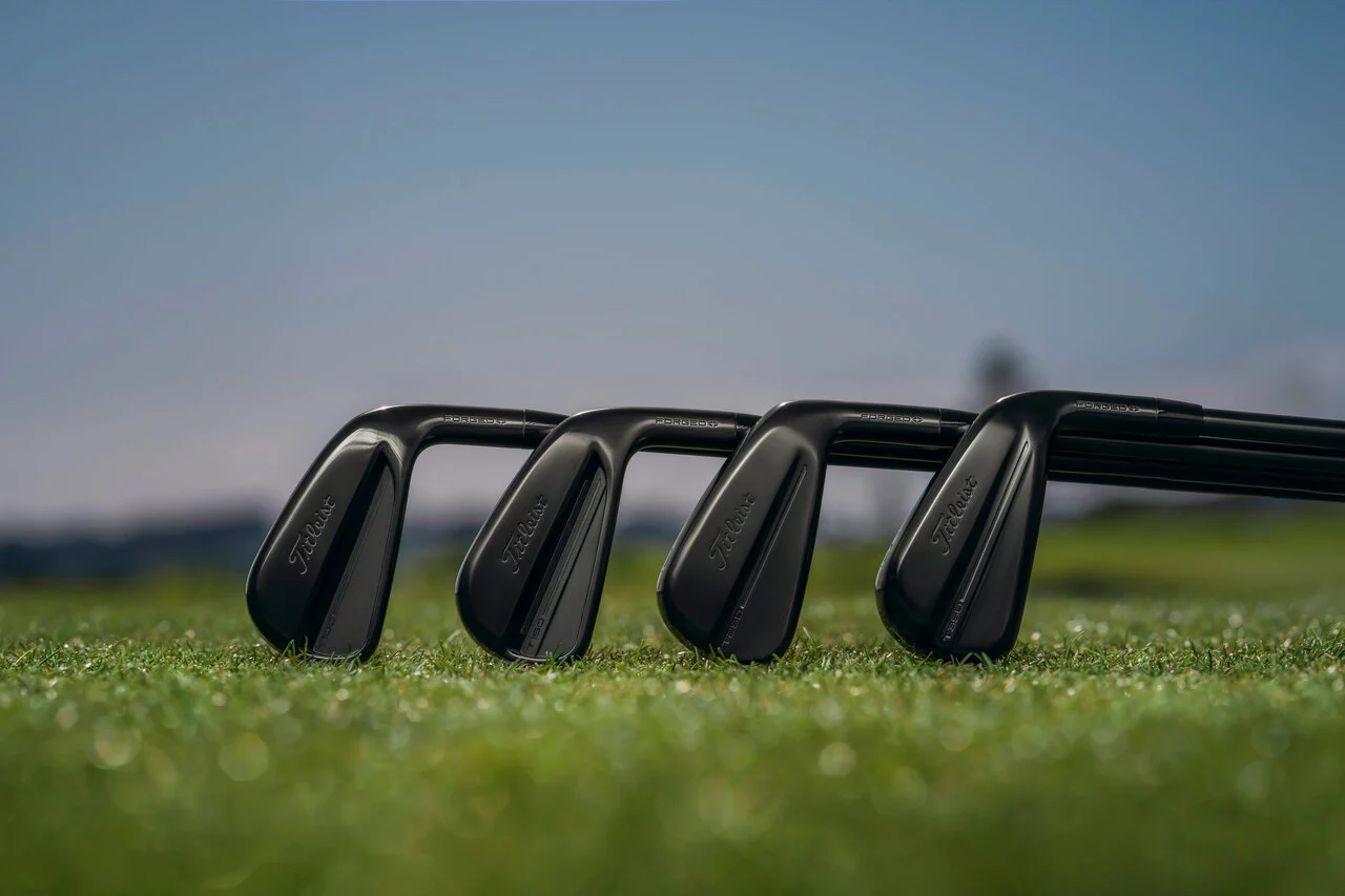 Titleist 3番アイアン FORGED ブラック Titleist Releases New Limited-Edition T-Series Black Vapor Irons